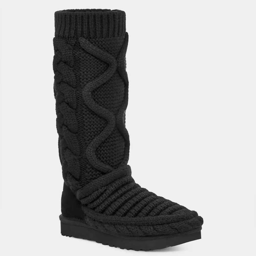 NIB UGG Classic Tall Chunky KNIT Boot
